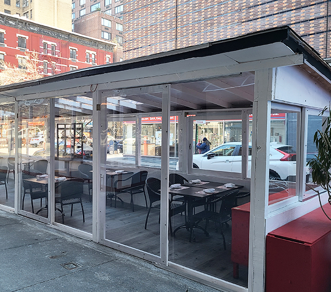 Il Violino outdoor seating